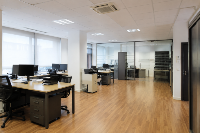 oficina-reformada-con-cableado-y-climatizacion-big-0