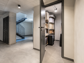 trastero-privado-en-edificio-moderno