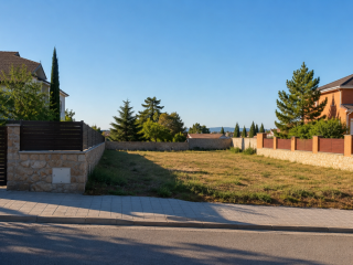 terreno-edificable-con-buena-orientacion